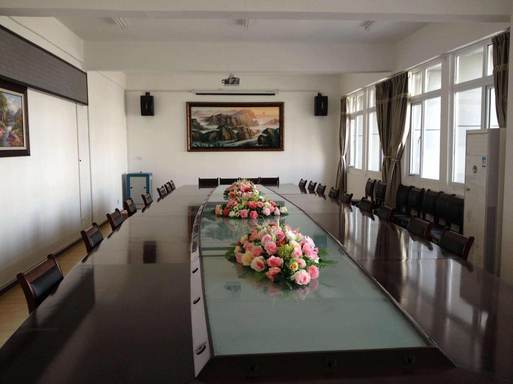 为什么说91免费黄片APP一体机是未来会议办公新方向？